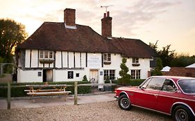 The Three Chimneys Country Pub